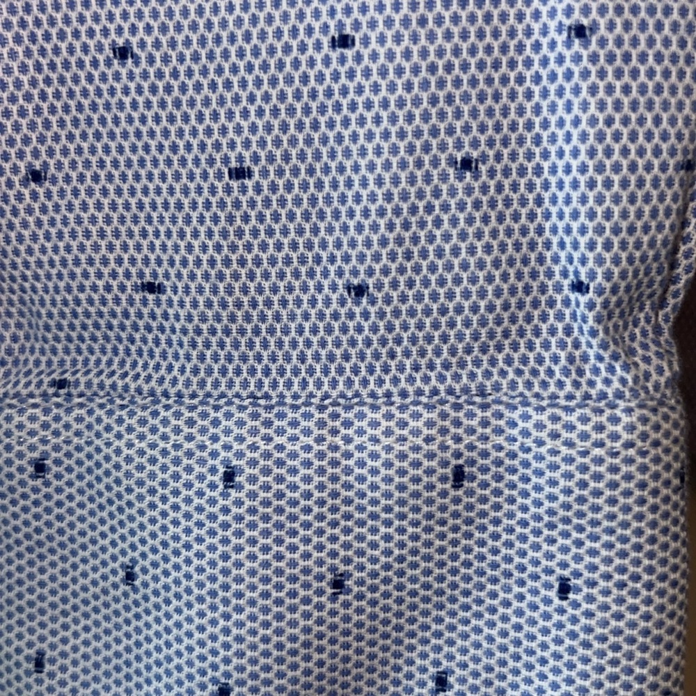 Zara Size Small Button Up- Lightweight> Only Worn… - image 4